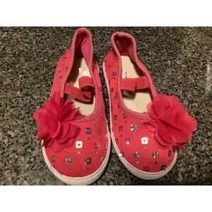 Girls size 10 Slip On Tennis Shoes